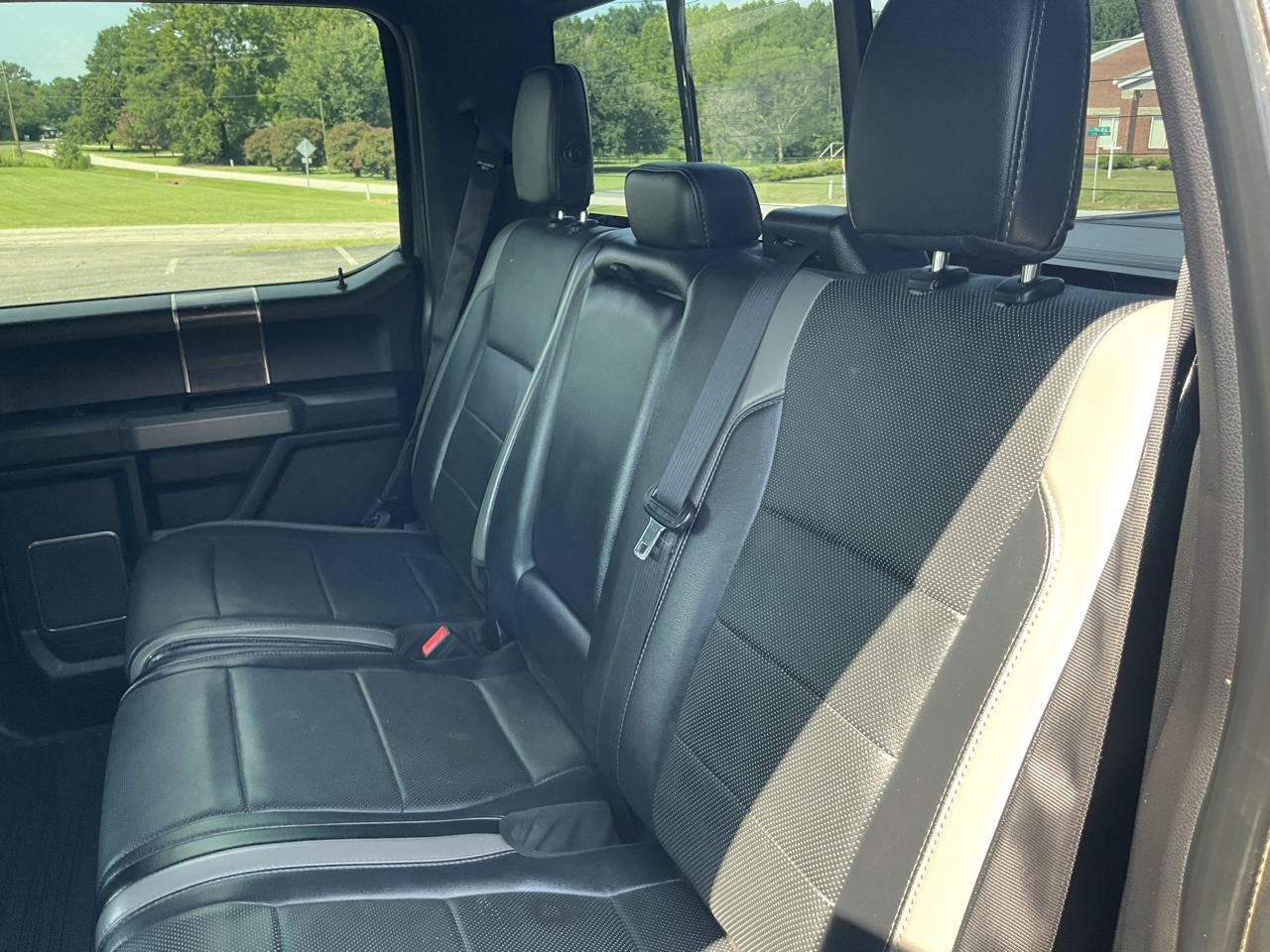Used 2018 Ford F150 Raptor w/ Equipment Group 802A Luxury AWD/4WD image 21
