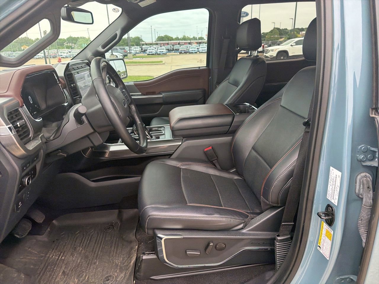 Used 2023 Ford F150 Lariat AWD/4WD image 23