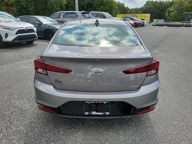 Used 2020 Hyundai Elantra Limited w/ Ultimate Package 03 FWD image 11