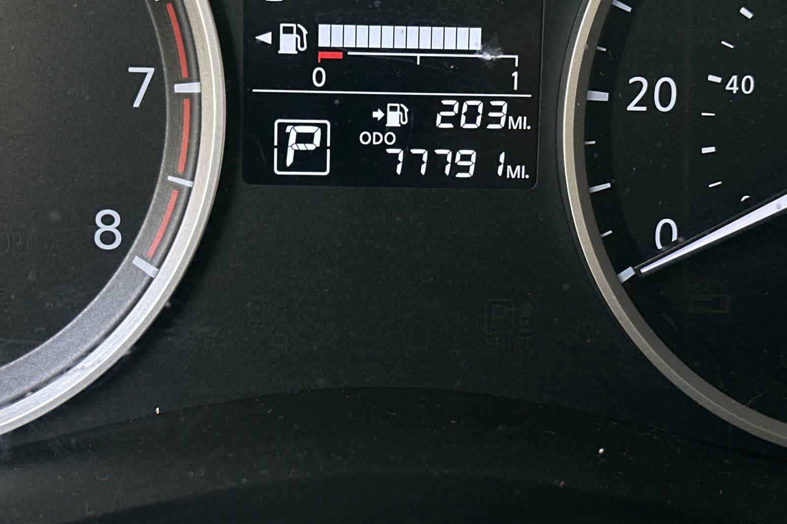 Used 2020 Nissan Versa S FWD image 23