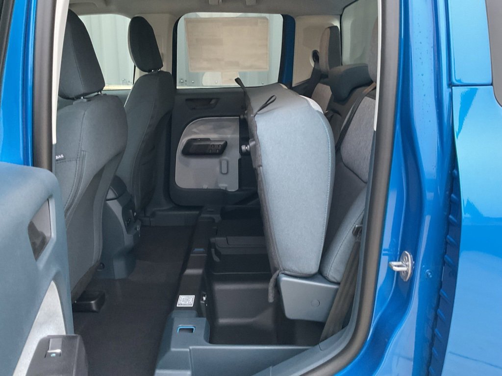 New 2025 Ford Maverick XLT w/ Equipment Group 301A image 18