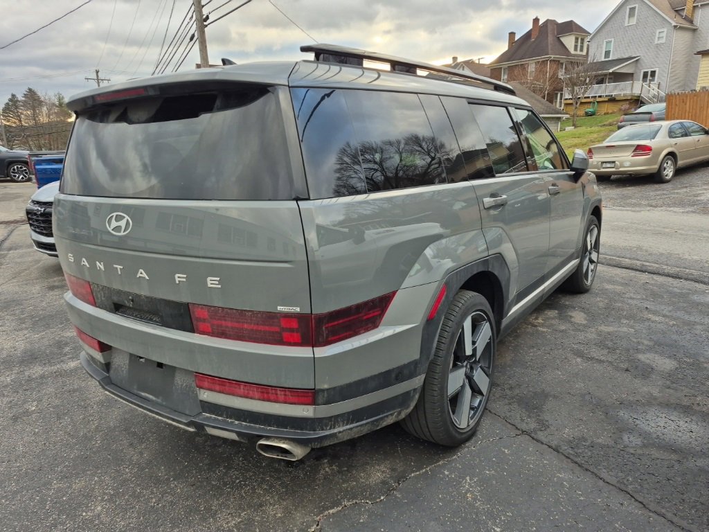 Used 2024 Hyundai Santa Fe Limited image 7