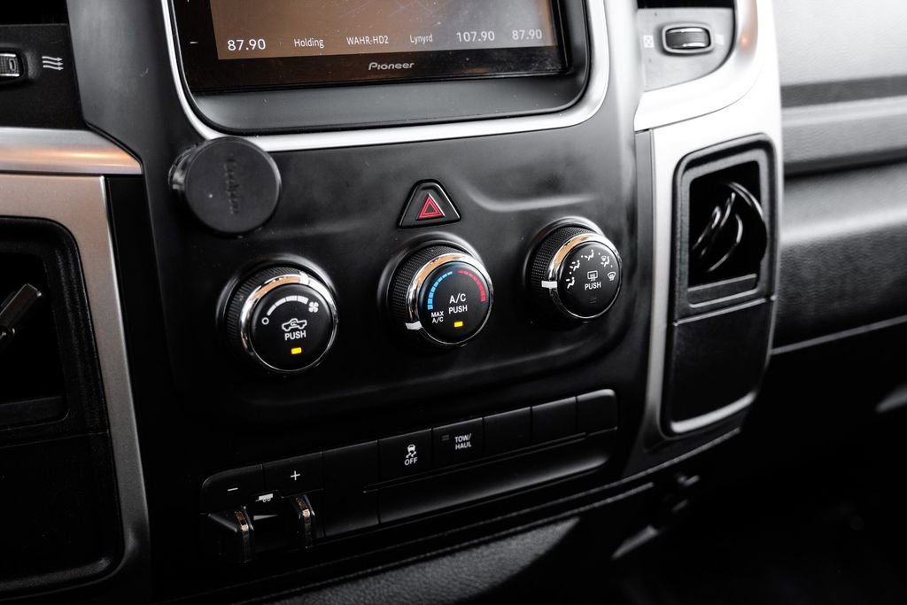 Used 2015 RAM 2500 SLT image 19