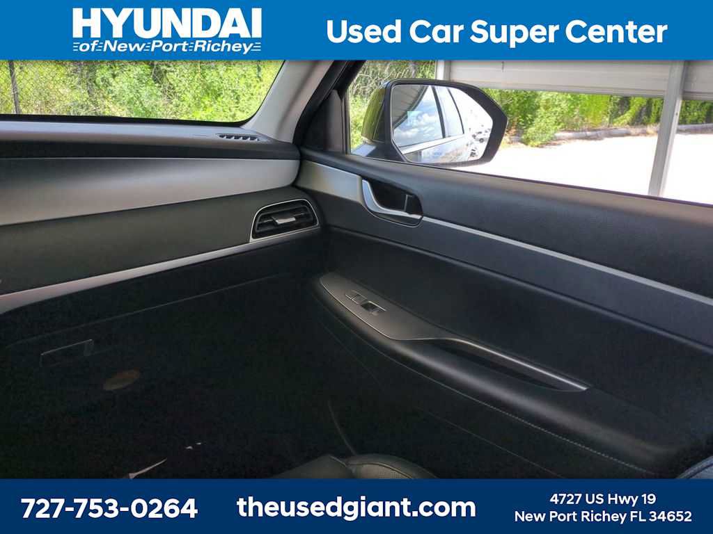 Used 2020 Hyundai Palisade SEL FWD image 16