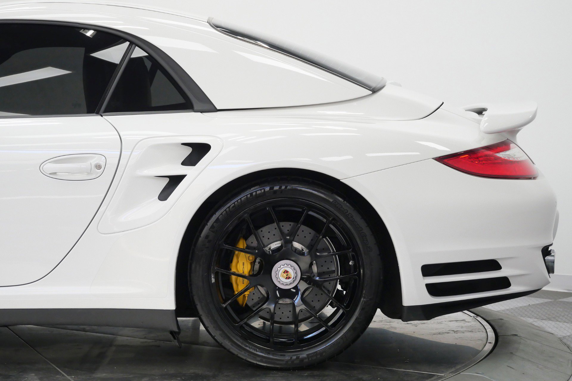 Used 2012 Porsche 911 Turbo S AWD/4WD image 63