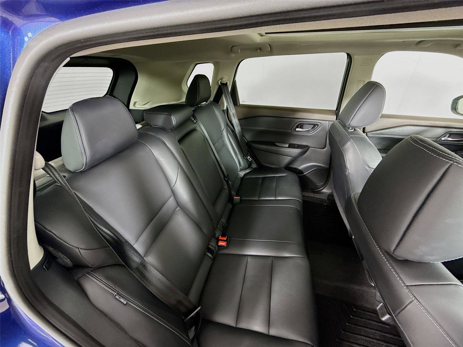 Used 2023 Nissan Rogue SL image 27
