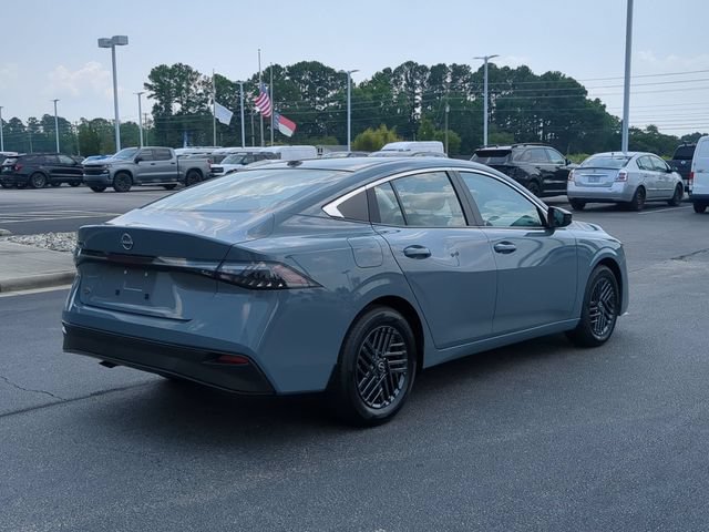 New 2026 Nissan Sentra SV w/ Floor Mat Package FWD image 3