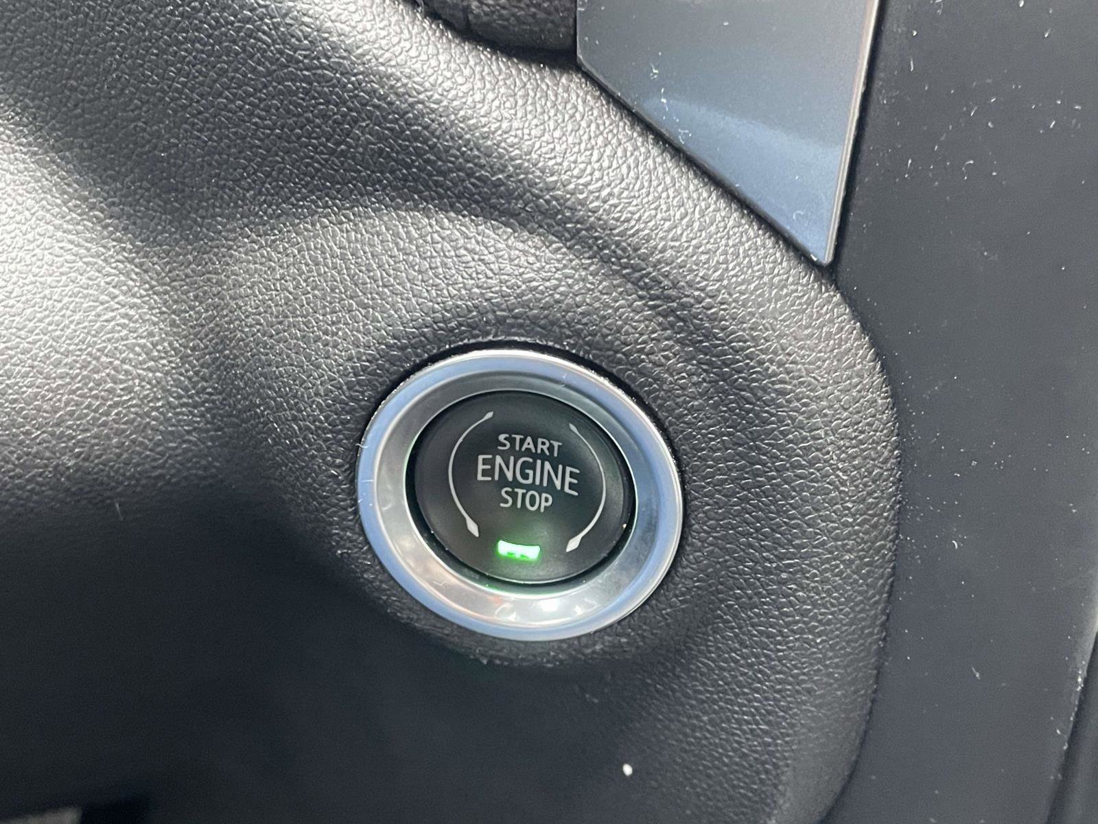 Used 2021 Chevrolet Silverado 1500 RST image 11