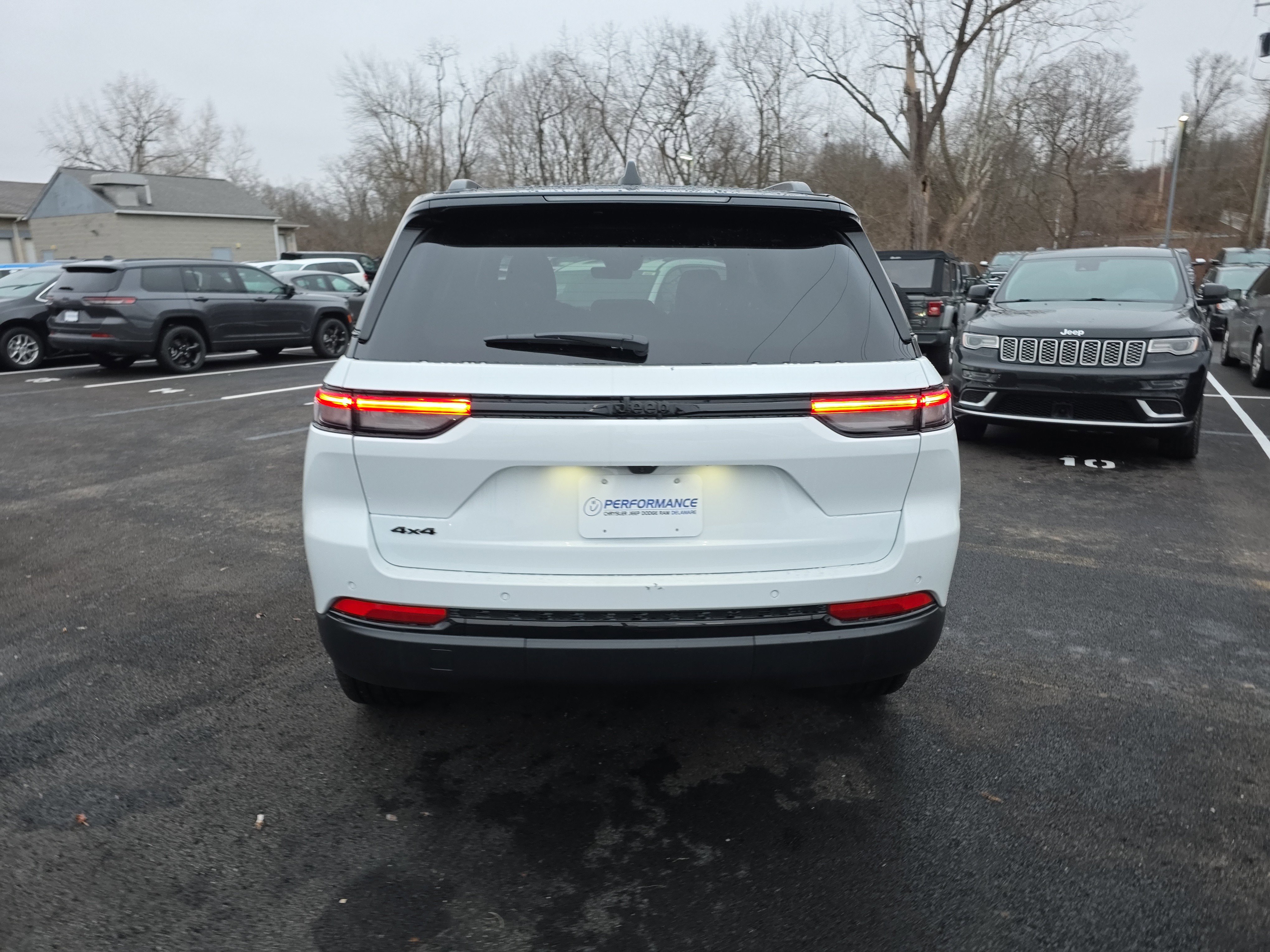 New 2025 Jeep Grand Cherokee Limited image 20