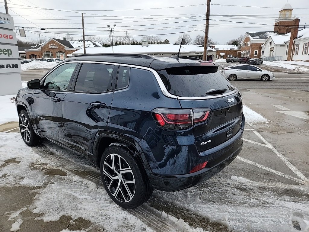 Certified 2024 Jeep Compass Limited w/ Elite Group image 10