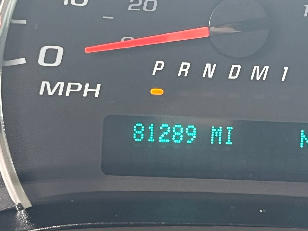 Used 2023 Chevrolet Express 2500 Extended w/ Driver Convenience Package RWD image 4