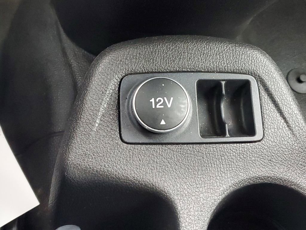 Used 2017 Ford Transit Connect XL image 18