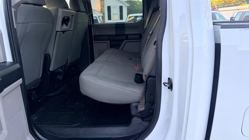 Used 2017 Ford F250 XL w/ Power Equipment Group AWD/4WD image 12