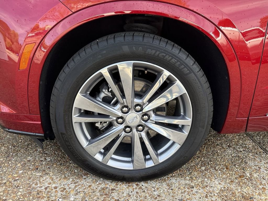 Certified 2025 Cadillac XT6 Premium Luxury AWD/4WD image 34