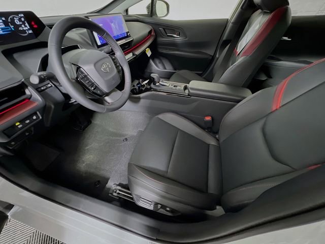 New 2026 Toyota Prius Plug-In Hybrid FWD image 12