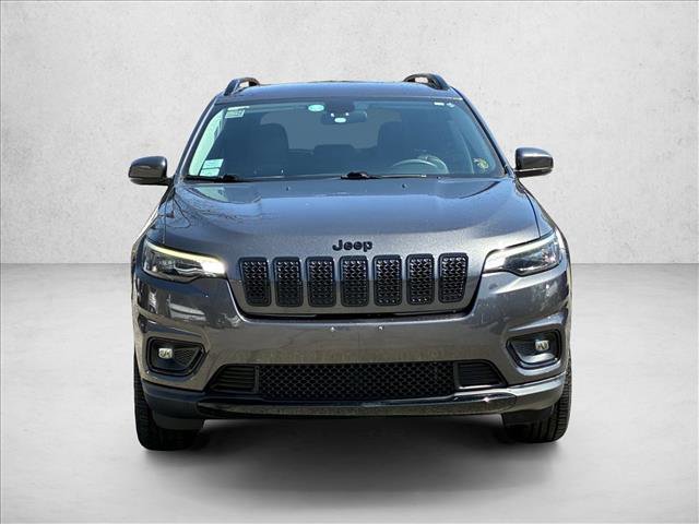 Used 2020 Jeep Cherokee Latitude Plus image 2