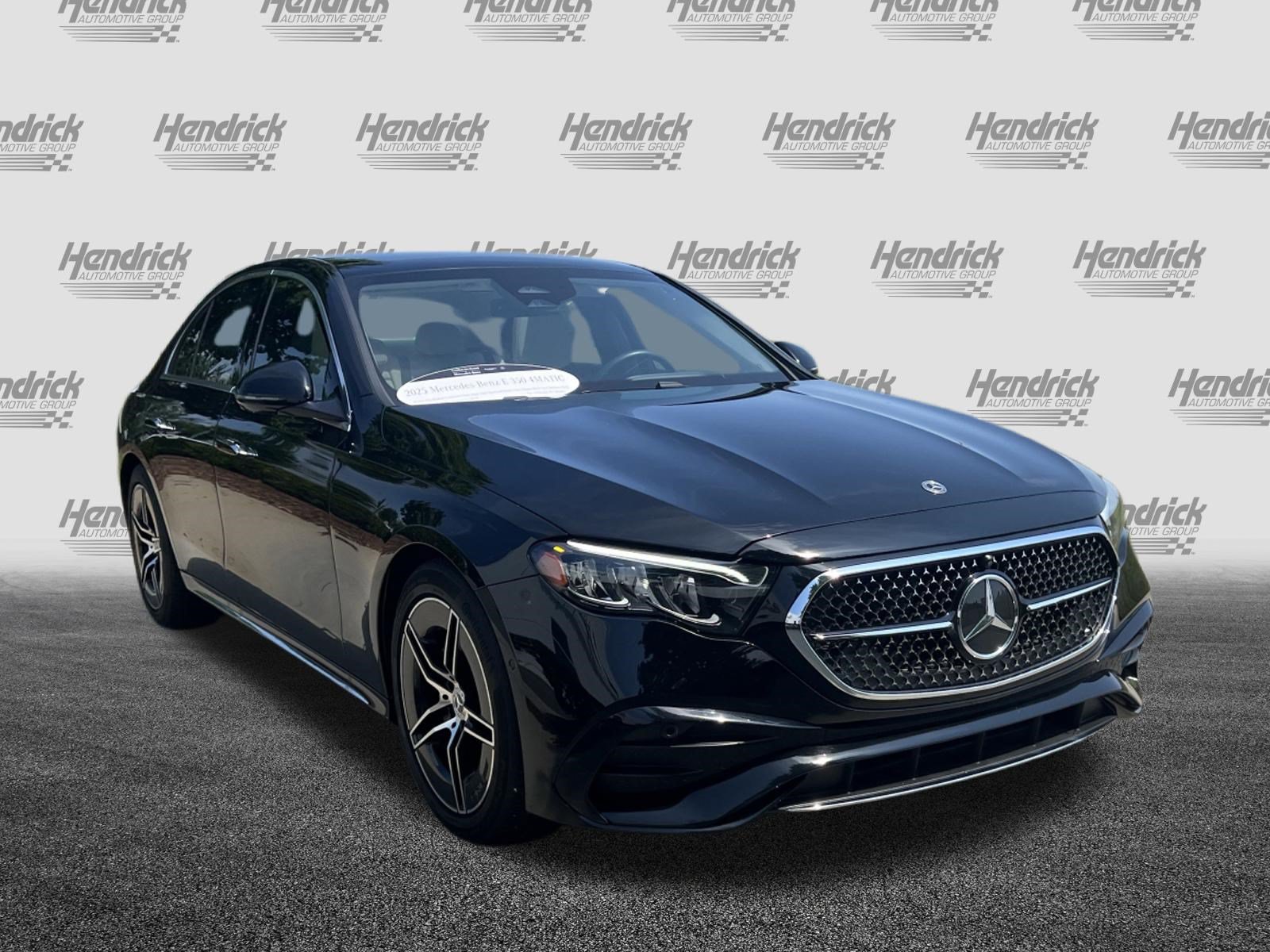 Used 2025 Mercedes-Benz E 350 4MATIC Sedan image 2