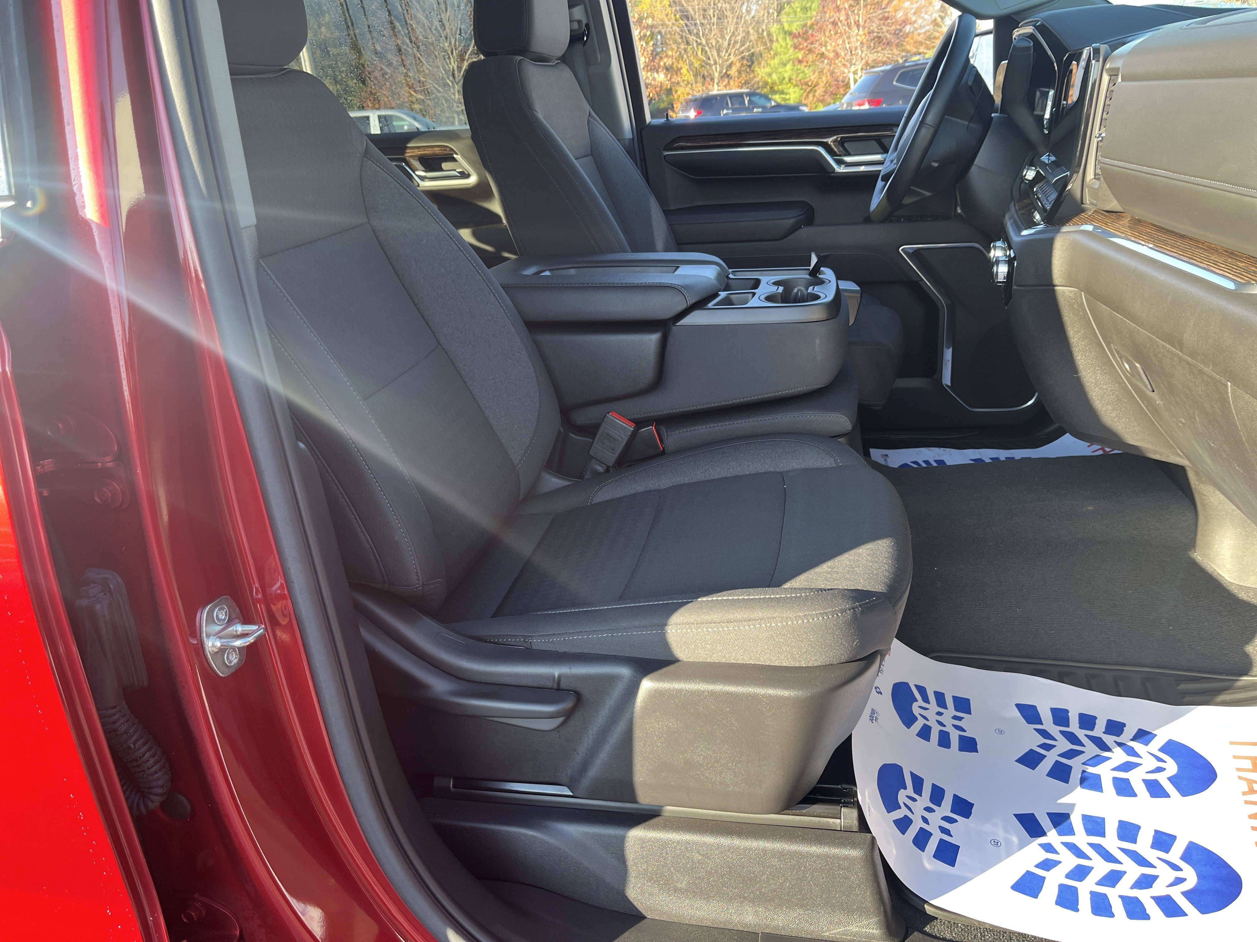 Used 2024 GMC Sierra 1500 Elevation image 21