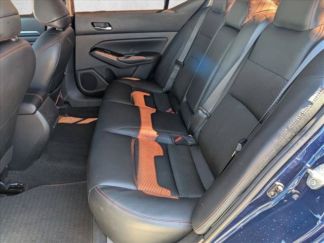 Used 2023 Nissan Altima 2.5 SR FWD image 17