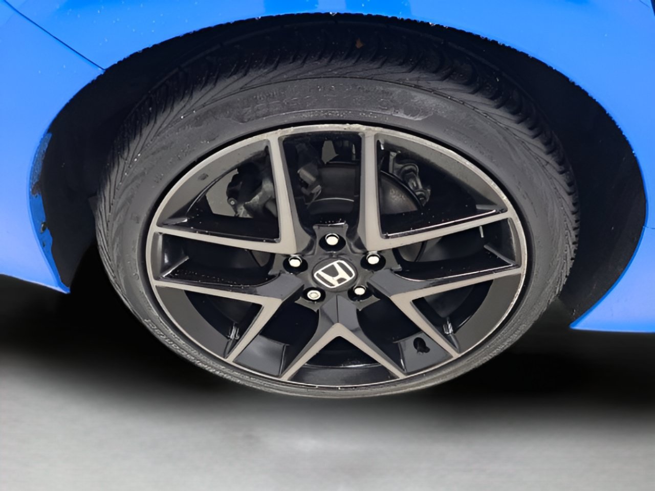 Used 2024 Honda Civic Sport Touring image 9