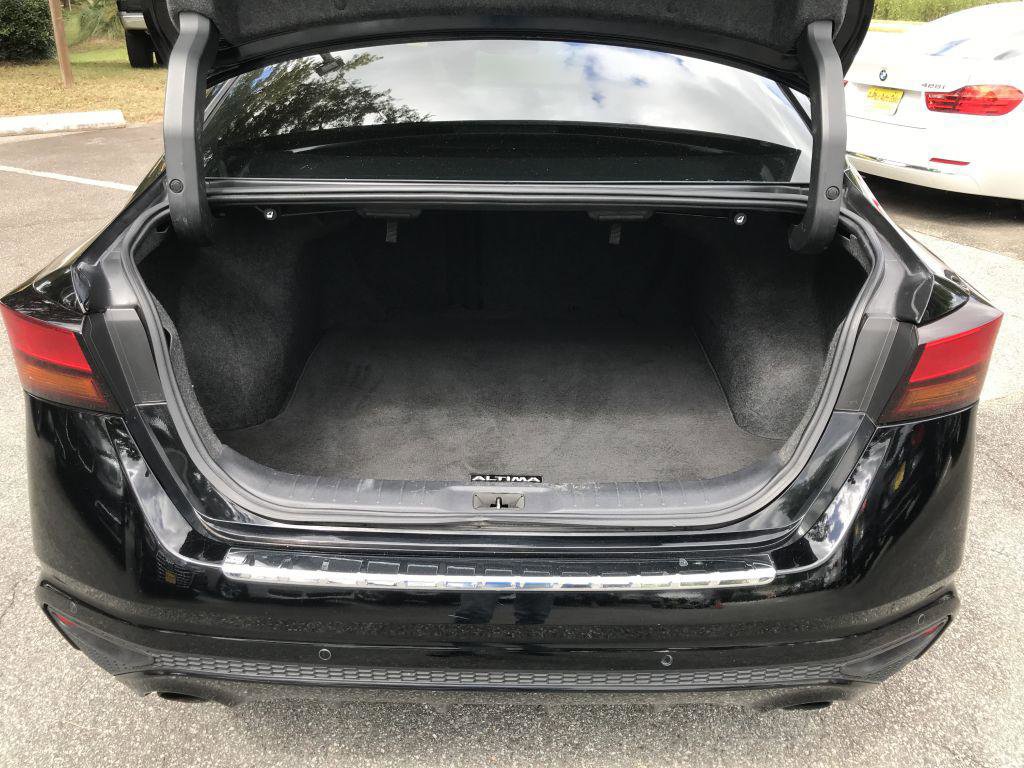 Used 2020 Nissan Altima 2.0 Platinum image 12
