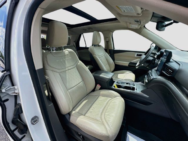 Used 2020 Ford Explorer Platinum w/ Premium Technology Package AWD/4WD image 33
