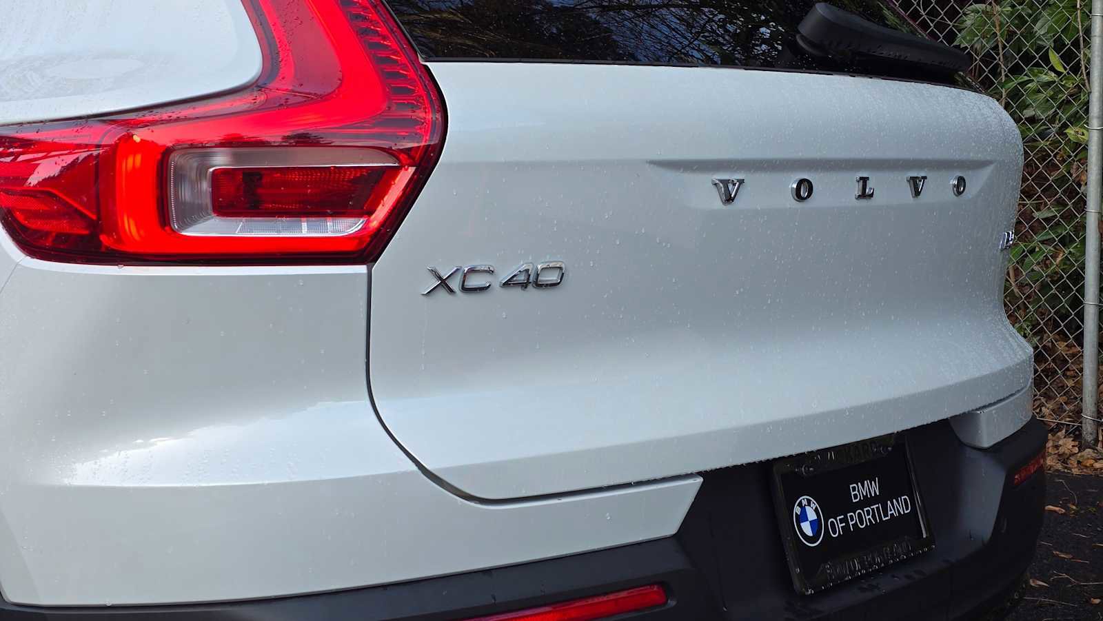 Used 2023 Volvo XC40 B5 Plus w/ Driver Assist Package image 12