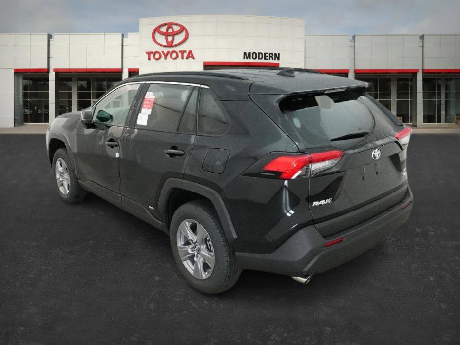 New 2025 Toyota RAV4 LE image 13