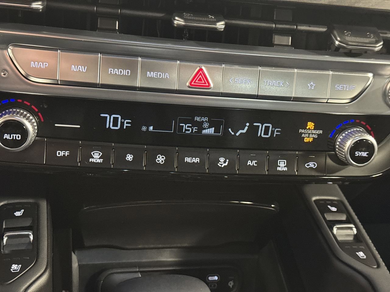 Used 2025 Kia Telluride SX Prestige X-Line image 26