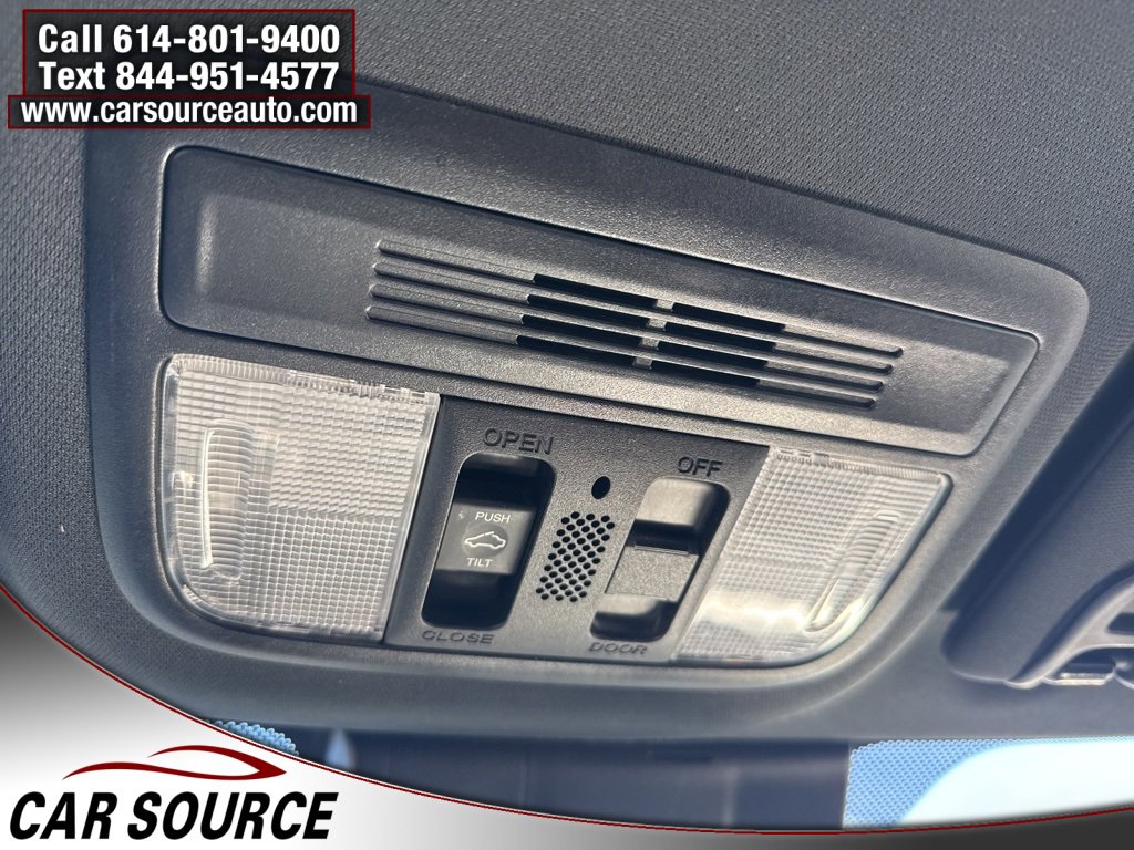 Used 2016 Honda Civic Touring image 18