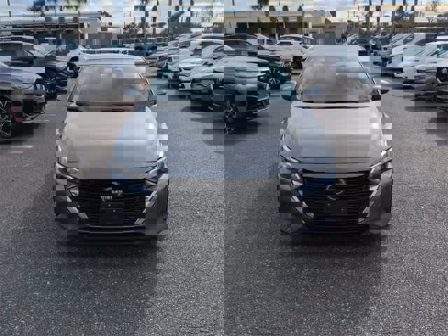 Used 2024 Nissan Sentra SV image 3