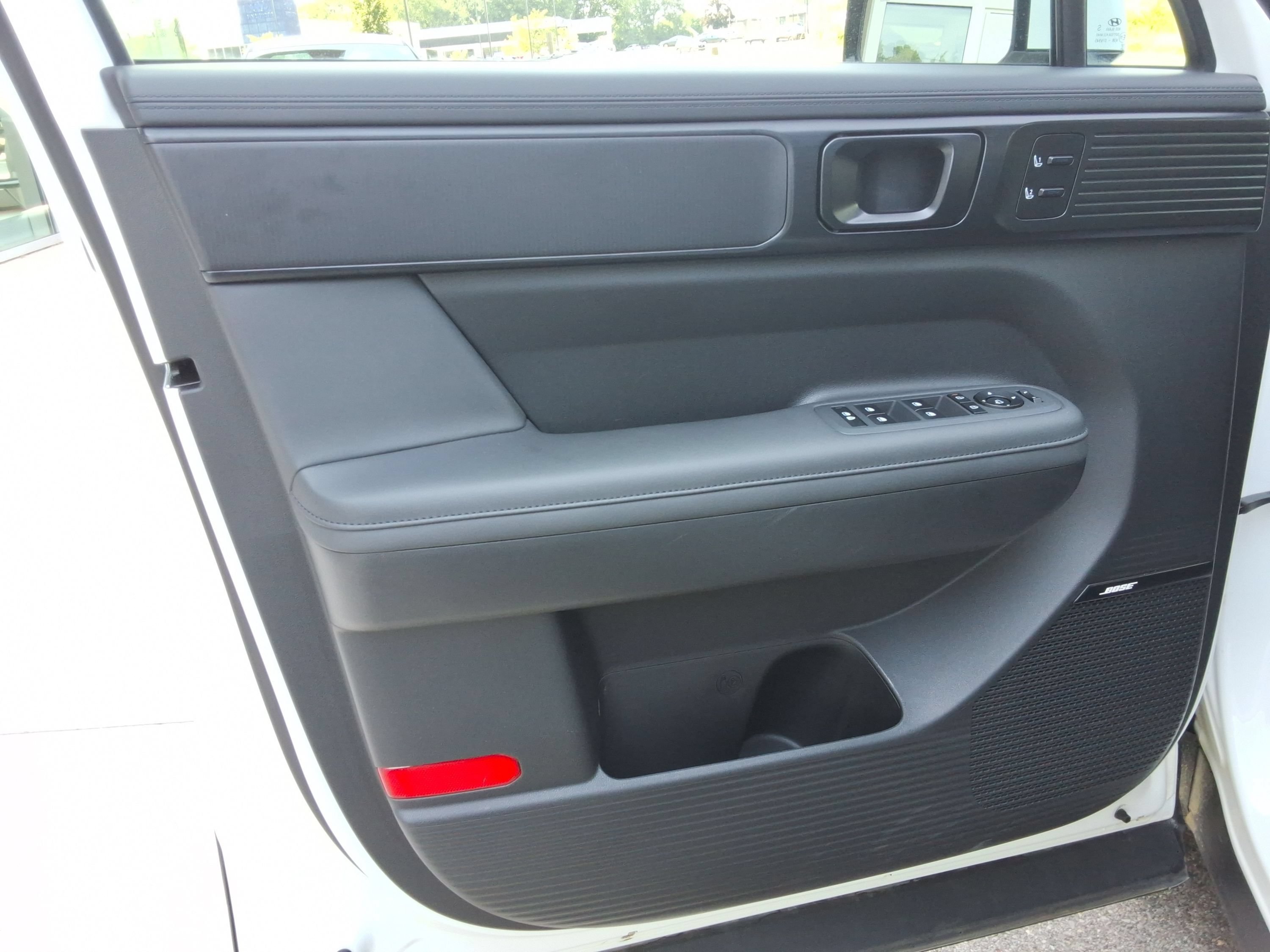 Used 2025 Hyundai Santa Fe Calligraphy AWD/4WD image 22