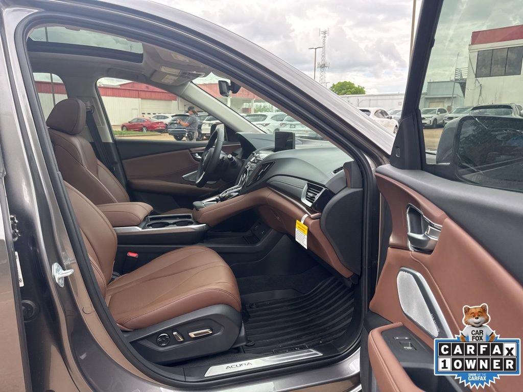 Certified 2025 Acura RDX w/ Technology Package image 26