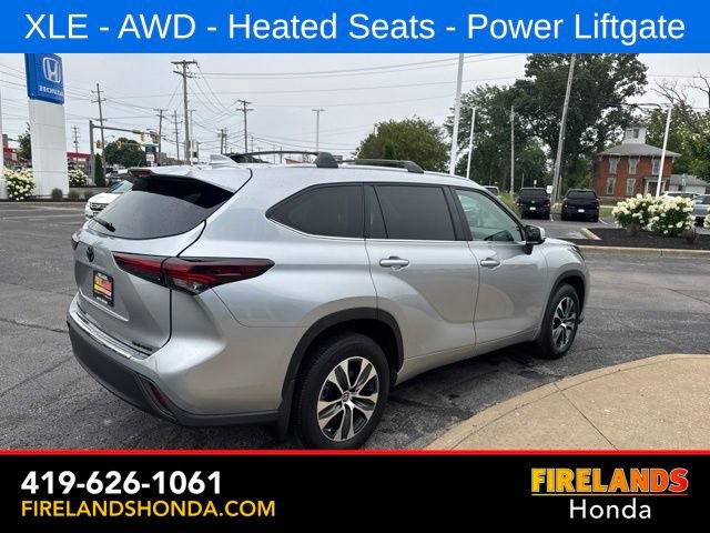 Used 2024 Toyota Highlander XLE AWD/4WD image 5