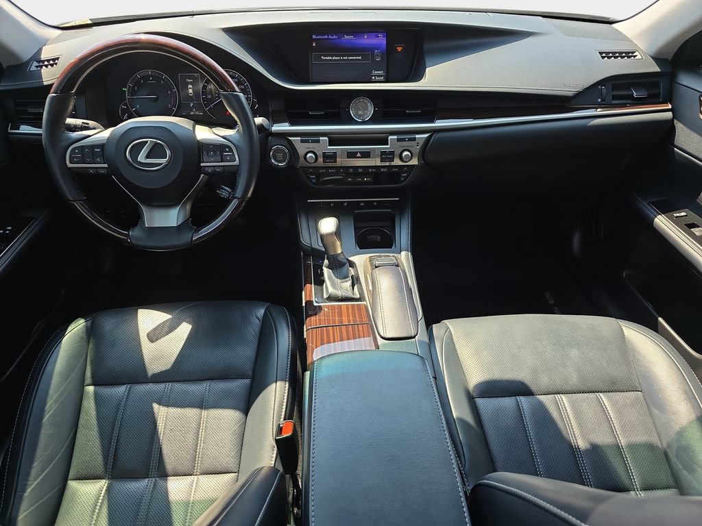 Used 2018 Lexus ES 350 w/ Luxury Package w/Wood Trim FWD image 9