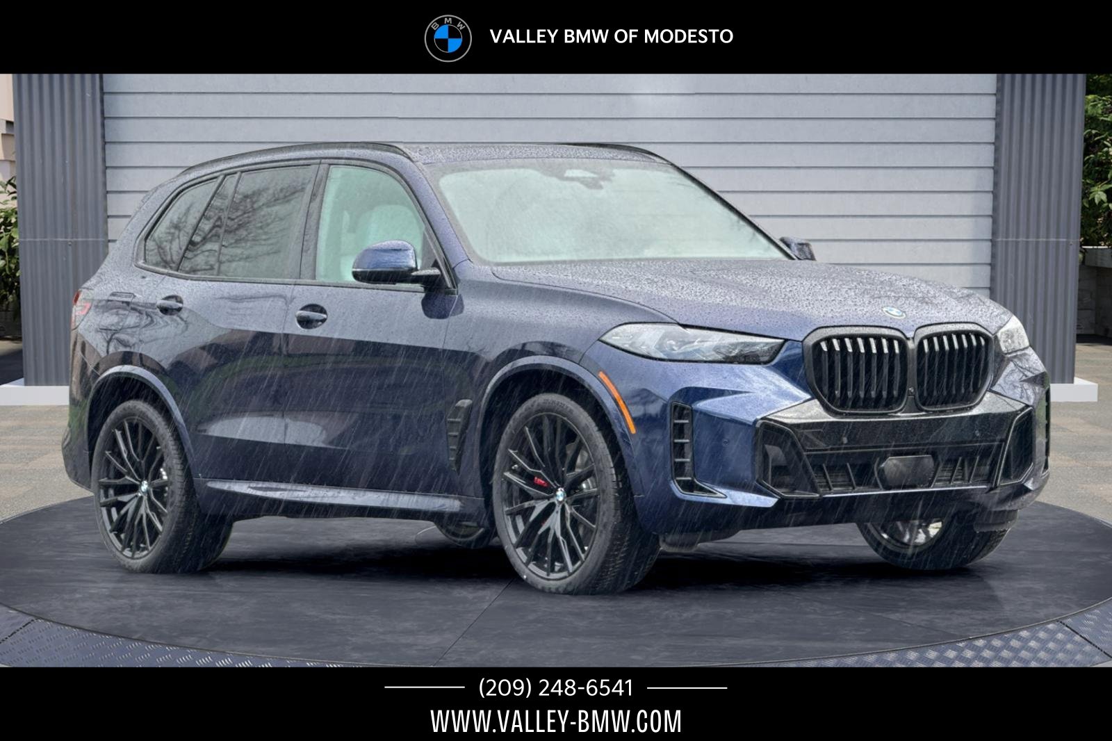 New 2026 BMW X5 xDrive40i w/ M Sport Package image 1