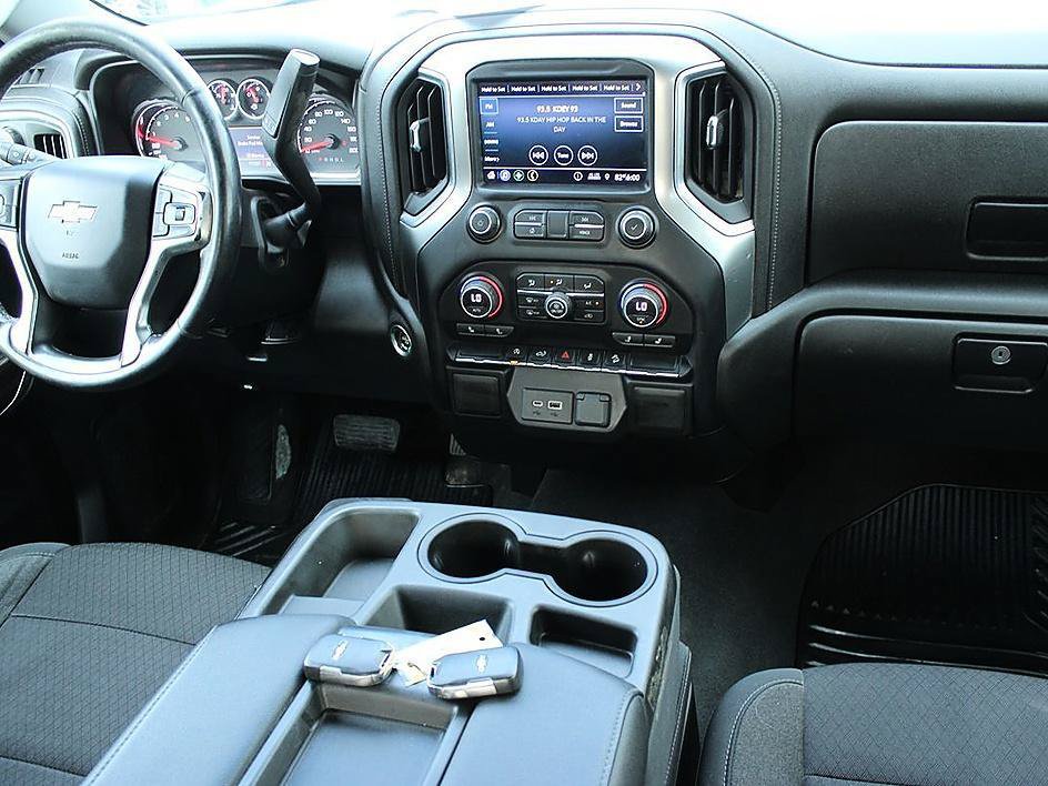 Used 2021 Chevrolet Silverado 1500 LT w/ Z71 Off-Road Package AWD/4WD image 18