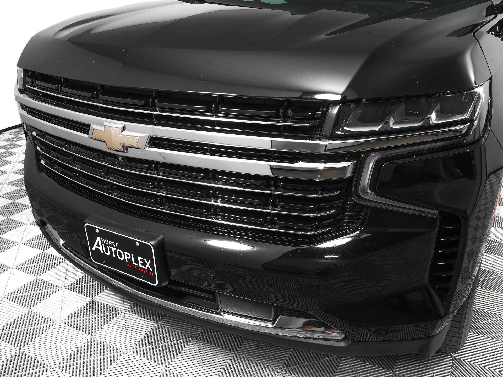 Used 2023 Chevrolet Tahoe LT w/ Luxury Package AWD/4WD image 30