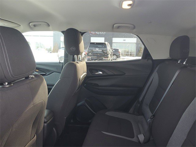 Certified 2022 Chevrolet TrailBlazer LT w/ Driver Confidence Package image 8