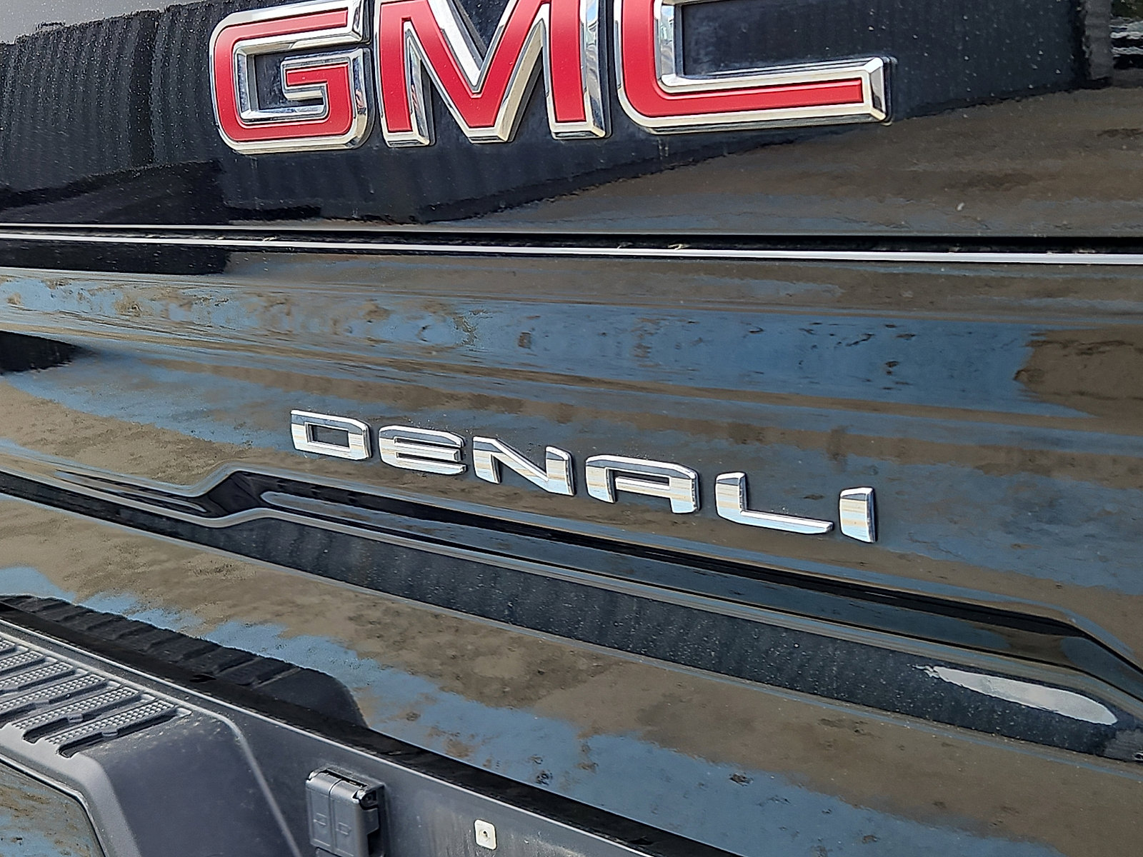 Certified 2023 GMC Sierra 1500 Denali AWD/4WD image 10