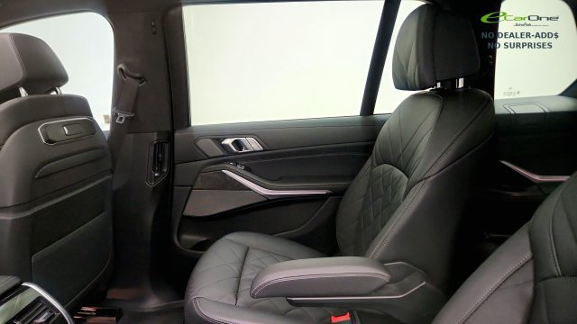 Used 2023 BMW X7 xDrive40i w/ Executive Package AWD/4WD image 46
