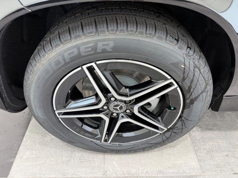 New 2026 Mercedes-Benz GLE 350 4MATIC image 3