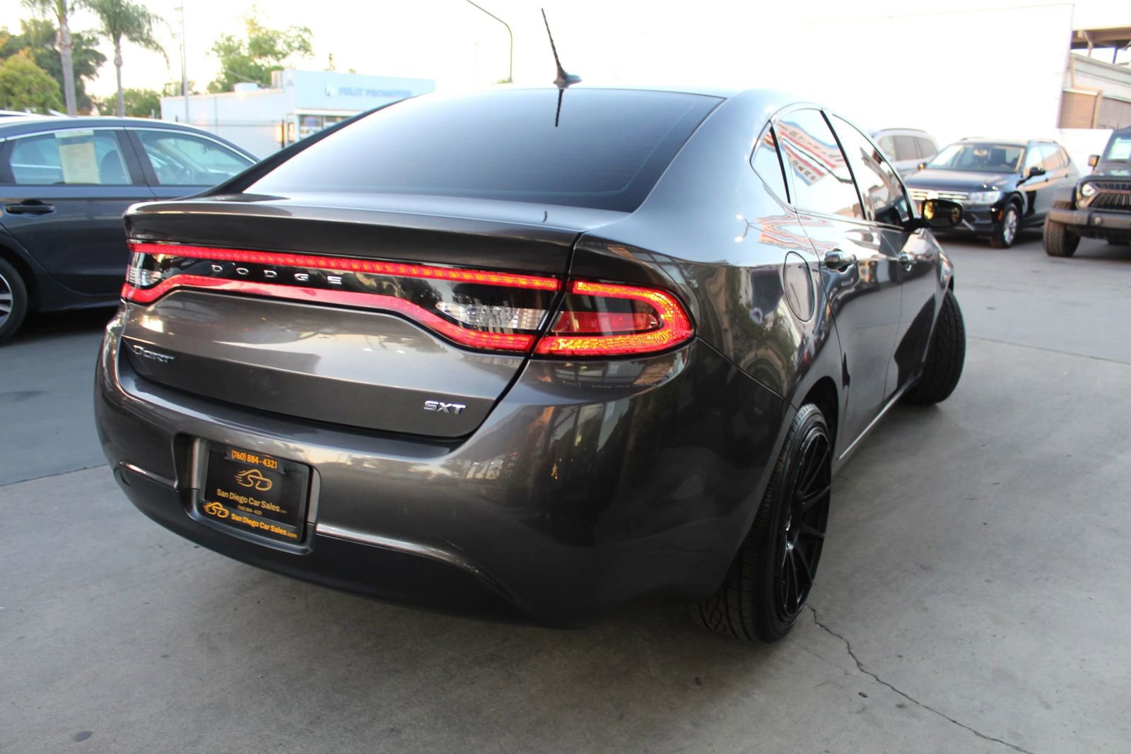 Used 2015 Dodge Dart SXT FWD image 5