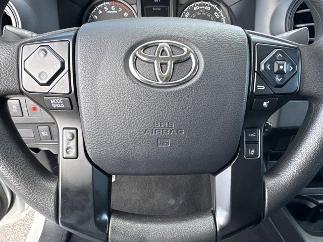 Used 2022 Toyota Tacoma SR image 18