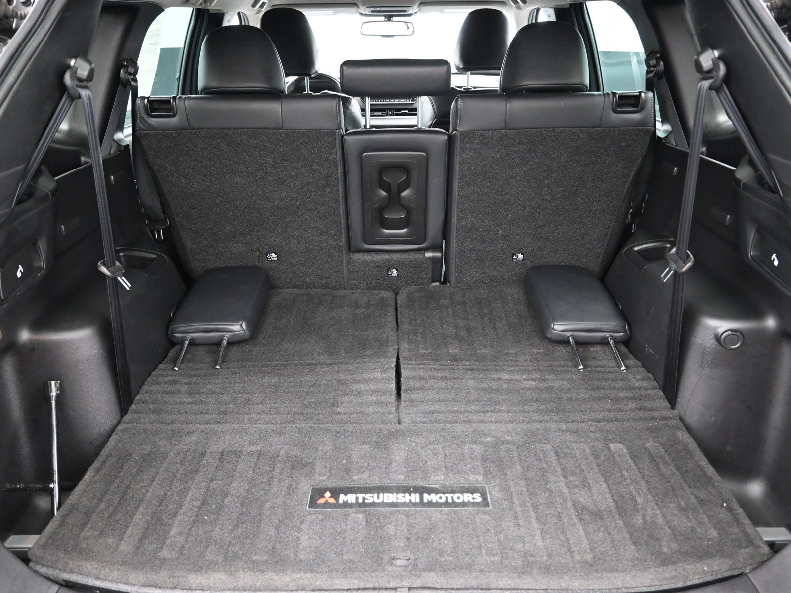 Used 2022 Mitsubishi Outlander SEL FWD image 22