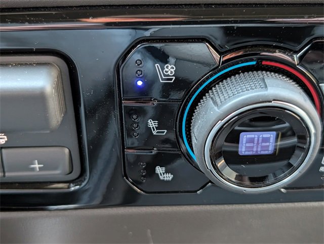 Used 2026 Chevrolet Silverado 2500 LTZ w/ LTZ Premium Package image 19