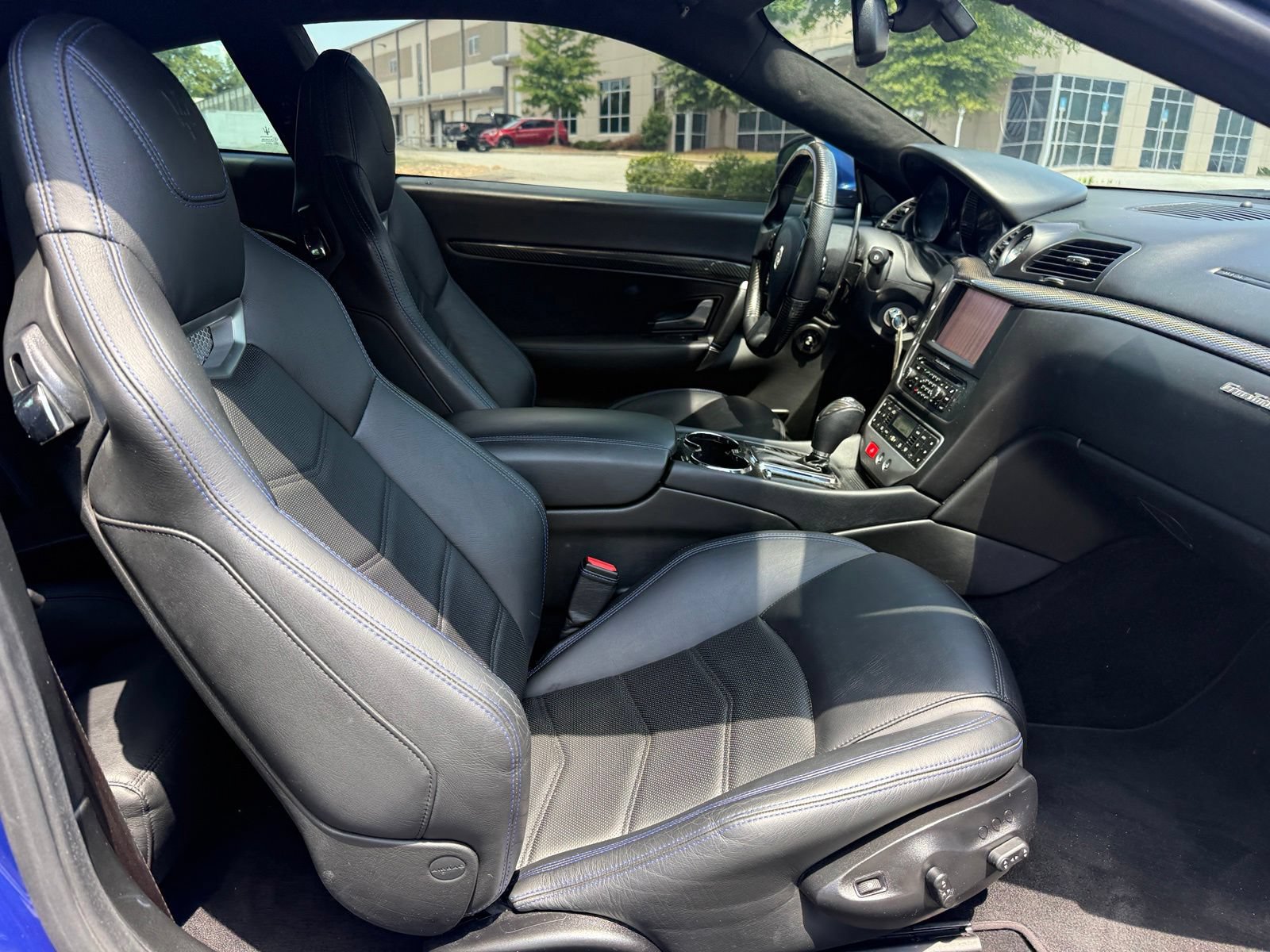 Used 2017 Maserati GranTurismo Sport RWD image 31