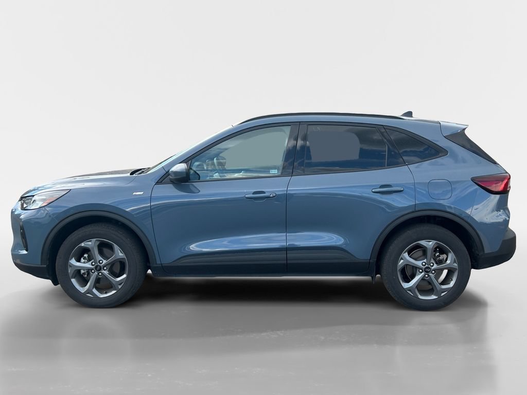 Used 2025 Ford Escape ST-Line Select AWD/4WD image 2