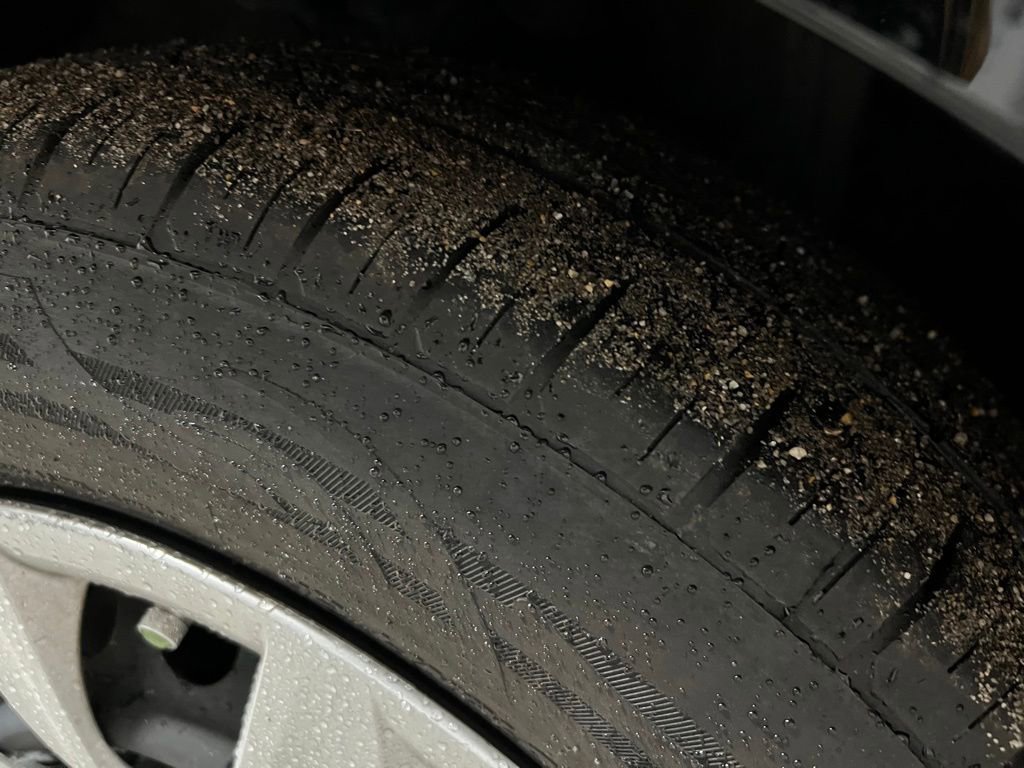 Used 2024 Kia Forte LX image 40