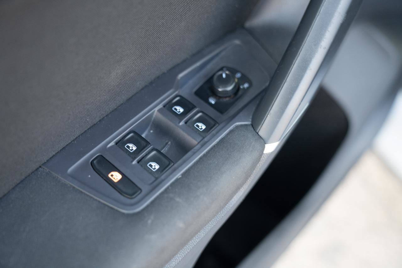 Used 2018 Volkswagen Tiguan S AWD/4WD image 19